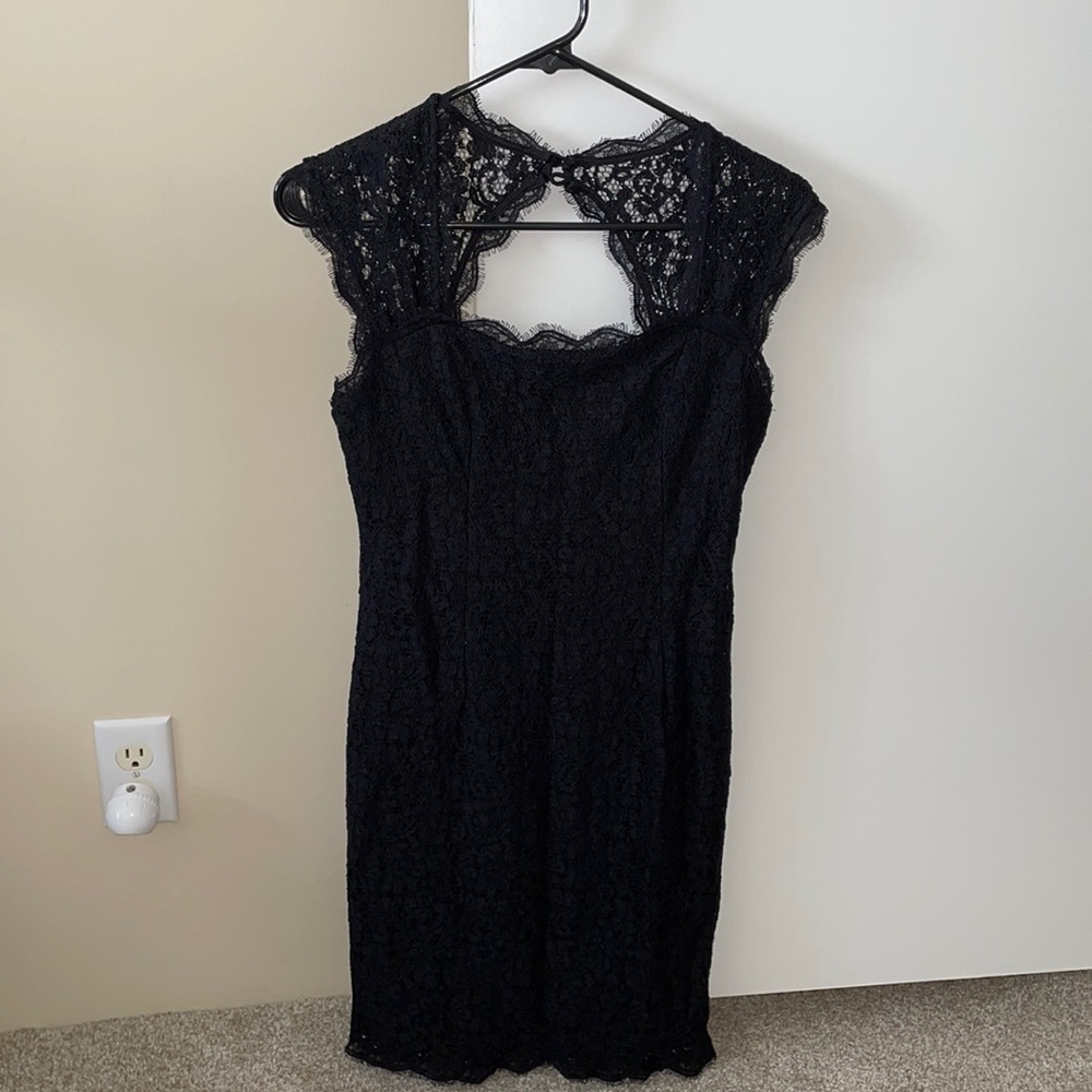 Adrianna Papell Little Black Dress Black Lace Dress Sleeveless Size 6 Like New
